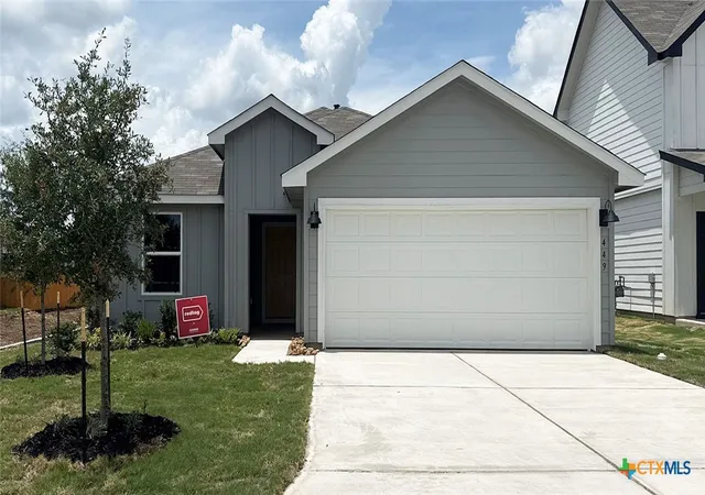 Single Family Residence at 449 Payton Dr, Seguin, TX 78155 | MLS# 586955 | | Sold on 2025-10-24