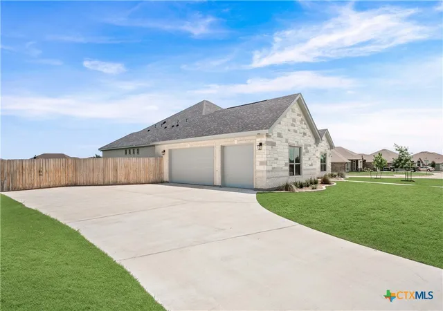 2nd image of 405 Willow, Troy, TX 76579 | MLS# 586952