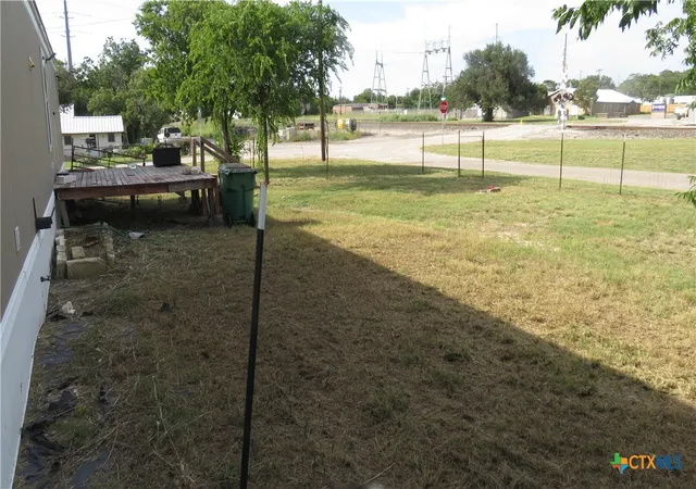 Photo 3 of Manufactured home for sale at 400 W Railway St, Lometa, TX 76853 | MLS# 587325 | Listing updated on 2026-07-21
