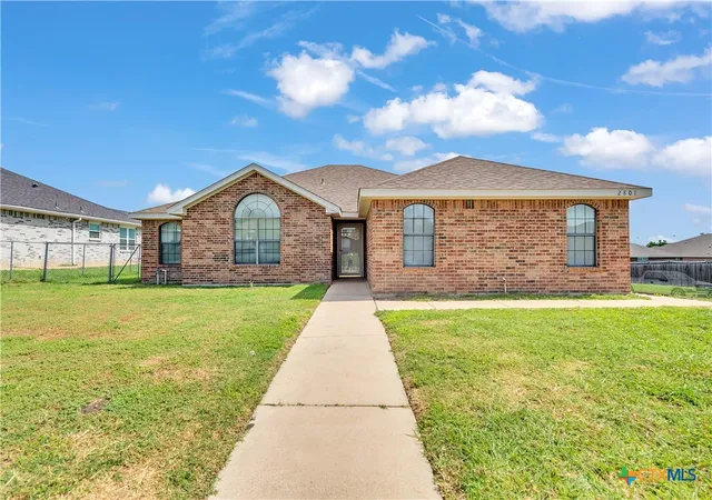 Photo 1 of Single family home for sale at 2801 Maria Dr, Killeen, TX 76549 | MLS# 587128 | Listing updated on 2025-11-03
