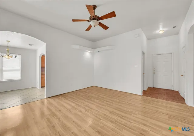 Photo 4 of Single family home for sale at 2801 Maria Dr, Killeen, TX 76549 | MLS# 587128 | Listing updated on 2025-11-03