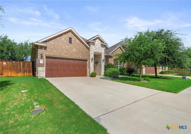 Photo 3 of Sale Pending at 4228 Hannover Way, Round Rock, TX 78681 | MLS# 587758 | Listing updated on 2025-11-15