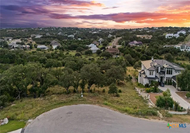 2nd image of 428 Cavy Rd, New Braunfels, TX 78132 | MLS# 587636