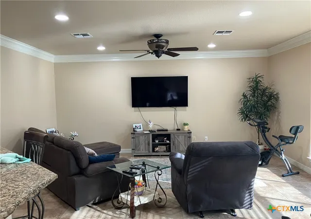Homes for sale in Mc Queeney, TX | 125 Cactus Wren Ln, Mc Queeney, TX 78123 | MLS# 587969