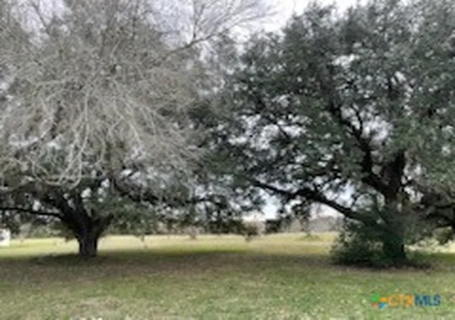 2nd image of 209 Tropical Dr, Victoria, TX 77904 | MLS# 586305