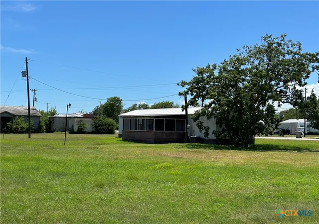 Photo 2 of Manufactured home for sale at 204 N 4th St, Seadrift, TX 77983 | MLS# 588319 | Listing updated on 2026-07-13