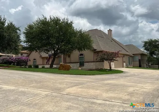 2nd image of 21918 Pesa Cvs, San Antonio, TX 78266 | MLS# 588593
