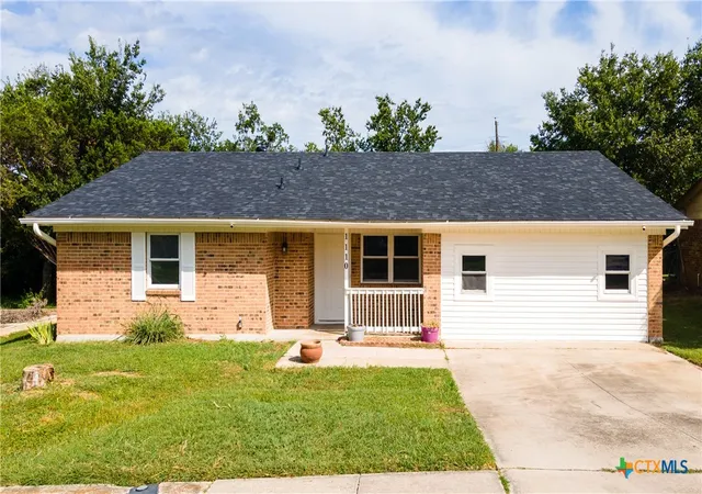 Photo 1 of Sale Pending at 1110 Randa St, Copperas Cove, TX 76522 | MLS# 588608 | Listing updated on 2025-10-20