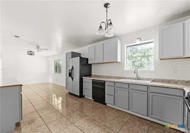 Photo 3 of Sale Pending at 1110 Randa St, Copperas Cove, TX 76522 | MLS# 588608 | Listing updated on 2025-10-20