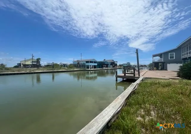 12th image of 114 Channelview Rd, Rockport, TX 78382 | MLS# 589255