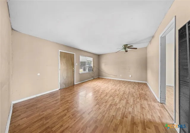 Photo 3 of Sale Pending at 17 Ellis Ave, Troy, TX 76579 | MLS# 589139 | Listing updated on 2026-07-31
