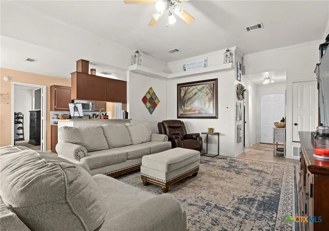 Photo 3 of Single family home for sale at 3904 Stallion Dr, Killeen, TX 76549 | MLS# 589838 | Listing updated on 2026-06-16