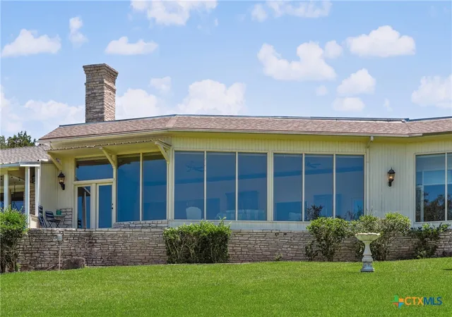 Photo 3 of Manufactured home for sale at 3 & 4 Park Dr, Salado, TX 76571 | MLS# 588366 | Listing updated on 2026-06-05