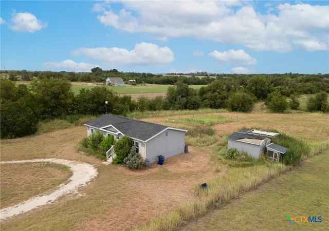 2nd image of 5684 Lindemann Rd, Bartlett, TX 76511 | MLS# 590724