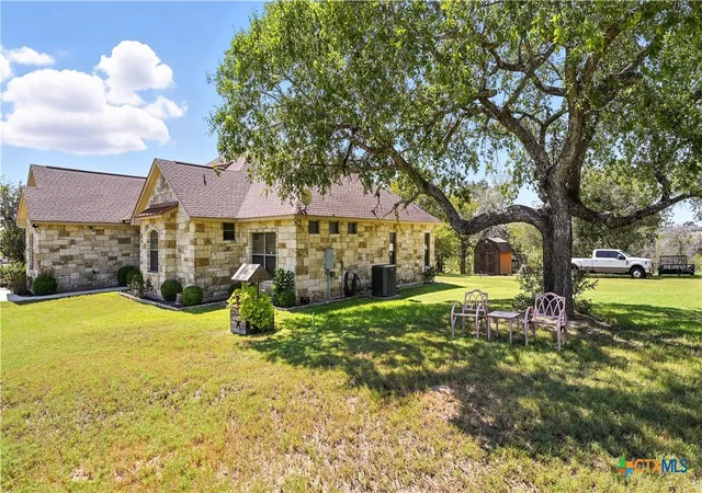 2nd image of 121 Carrizo Ridge, Floresville, TX 78114 | MLS# 591308