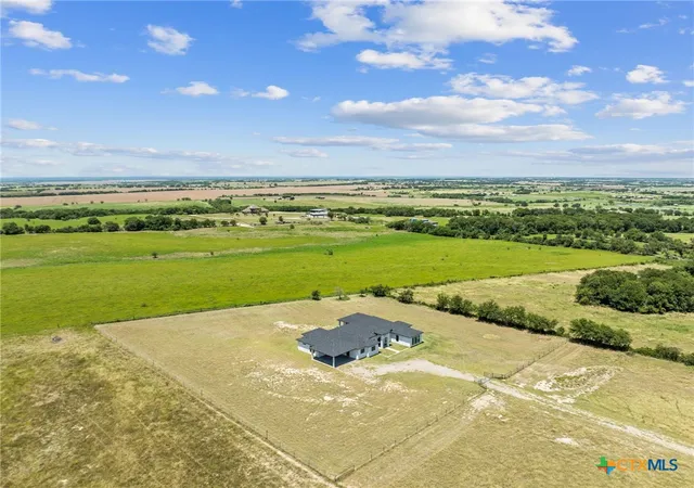 3rd image of 11240 Pendleton-Troy Rd, Troy, TX 76579 | MLS# 591601