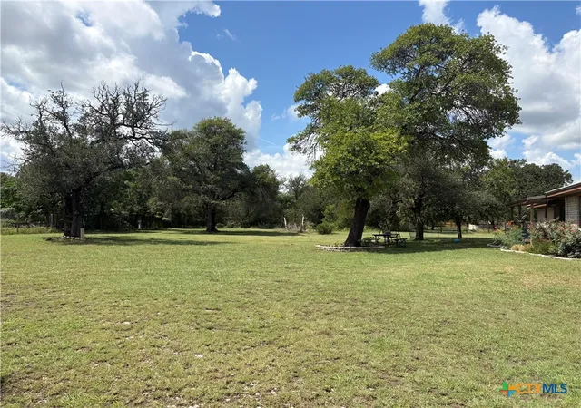 Photo 3 of Single family home for sale at 639 County Road 3081, Lampasas, TX 76550 | MLS# 591792 | Listing updated on 2026-03-28