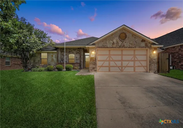 Photo 1 of Single family home for sale at 8614 Surrey Dr, Temple, TX 76502 | MLS# 591805 | Listing updated on 2026-10-07