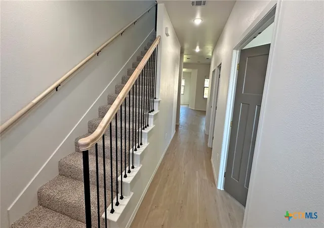 3rd image of 1495 Walker Pl Blvd, Copperas Cove, TX 76522 | MLS# 592508