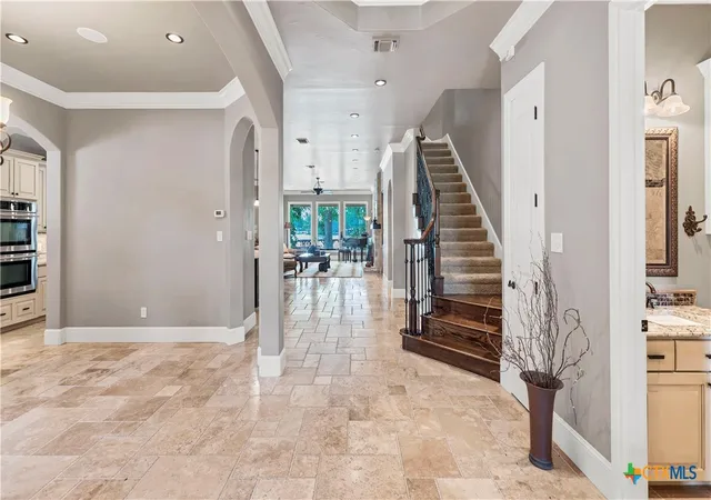 Photo 3 of Single family home for sale at 368 Rancho Rd, New Braunfels, TX 78130 | MLS# 592622 | Listing updated on 2026-09-19