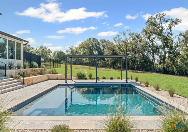 Homes for sale in Belton, TX | 238 Glenview Cir, Belton, TX 76513 | MLS# 592715
