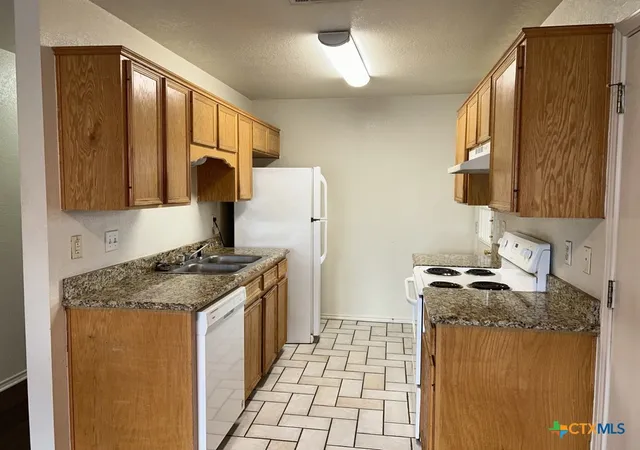 3rd image of 906 Mcdaniel Cir, Killeen, TX 76543 | MLS# 591634