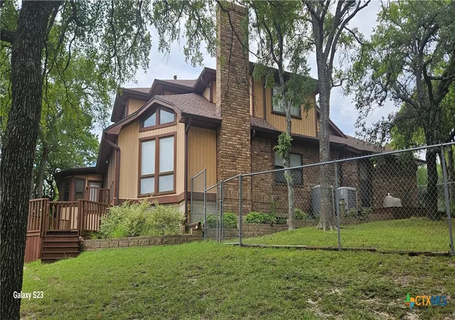 Photo 4 of Single family home for sale at 2115 W Hwy 84 Hwy, Gatesville, TX 76528 | MLS# 593510 | Listing updated on 2026-09-24