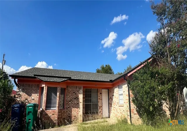 2nd image of 925 Holly St, Copperas Cove, TX 76522 | MLS# 593901