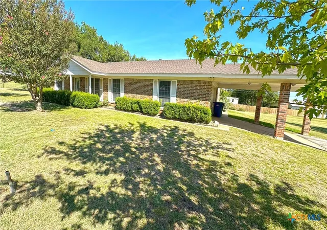 3rd image of 1002 Bleu Spur, Copperas Cove, TX 76522 | MLS# 594061