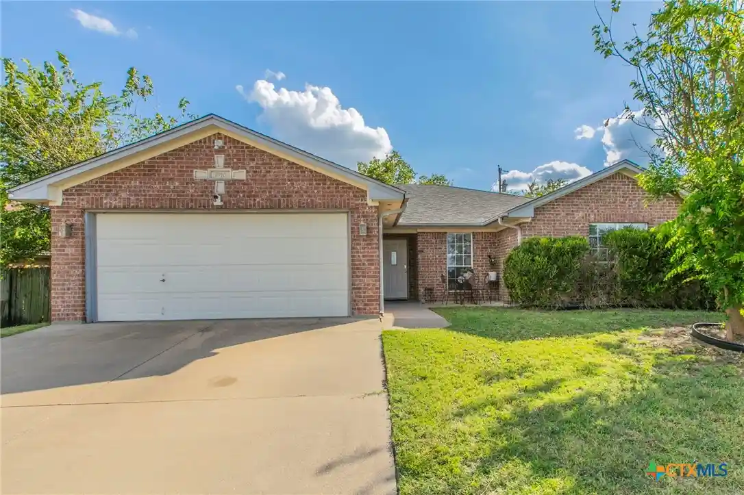 Photo 1 of Sale Pending at 1910 Granex Dr, Killeen, TX 76542 | MLS# 593820 | Listing updated on 2026-10-21