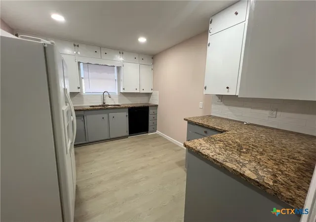 5th image of 1009 Oak St, Refugio, TX 78377 | MLS# 594410