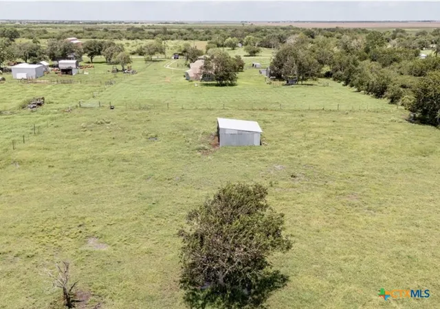 Photo 3 of Single family home for sale at 503 Rabbit Run Road, Victoria, TX 77905 | MLS# 594555 | Listing updated on 2026-05-14