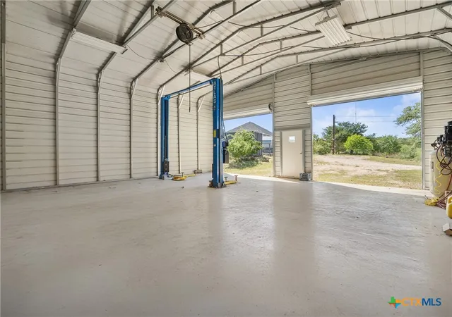 4th image of 504 Oak Grove Rd, San Marcos, TX 78666 | MLS# 594590
