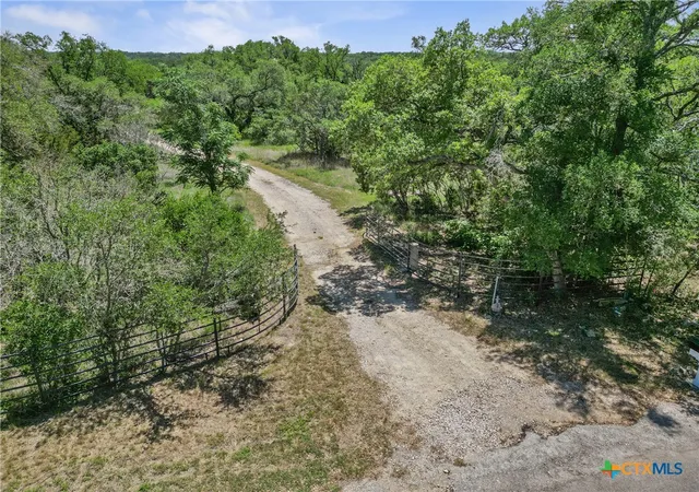 5th image of 504 Oak Grove Rd, San Marcos, TX 78666 | MLS# 594590