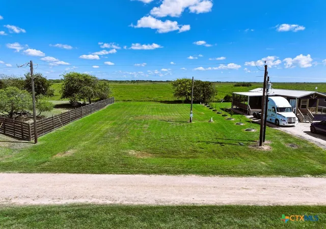 Homes for sale in Palacios, TX | 9 Squid Ln, Palacios, TX 77465 | MLS# 594831