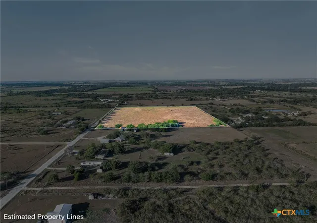 Homes for sale in Martindale, TX | 15350 San Marcos Hwy, Martindale, TX 78655 | MLS# 594630