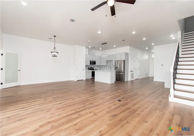 4th image of 121 Calvin Smith Ln #A & B, Jarrell, TX 76537 | MLS# 593521