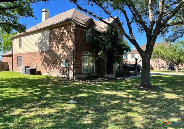 2nd image of 256 Las Brisas Blvd, Seguin, TX 78155 | MLS# 595436