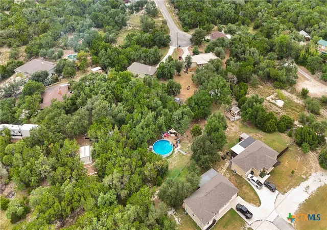 5th image of 162 Falcon Ct, Canyon Lake, TX 78133 | MLS# 595840