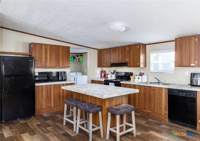 2nd image of 2877 County Road 463, Elgin, TX 78621 | MLS# 596001