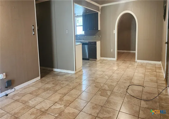 3rd image of 604 Davis St, Edna, TX 77957 | MLS# 596347