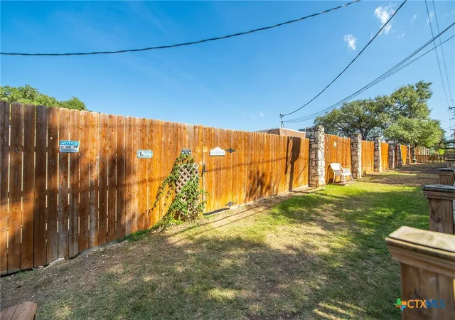 Homes for sale in San Antonio, TX | 619 Strings Drive, San Antonio, TX 78216 | Houzeo