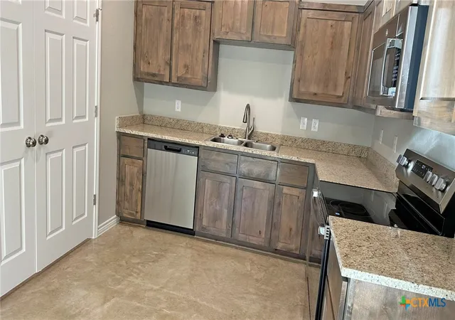 4th image of 214 Leon Ln, Gatesville, TX 76528 | MLS# 595800
