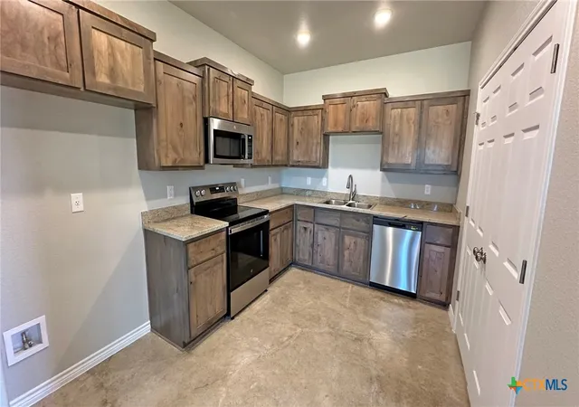 5th image of 214 Leon Ln, Gatesville, TX 76528 | MLS# 595800
