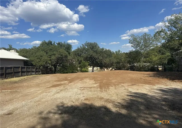 5th image of 525 & 527 Cr 136A, Kingsland, TX 78639 | MLS# 596483