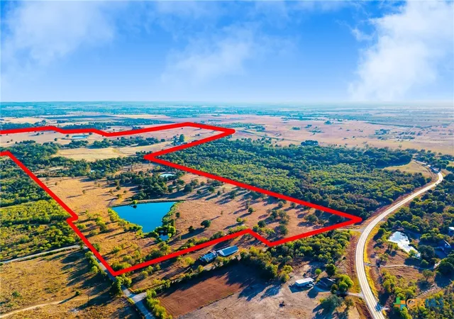 Photo 3 of House for sale at 1155 Fm 2438, Seguin, TX 78155 | MLS# 596748 | Listing updated on 2026-09-25