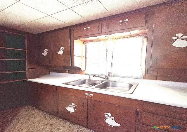 5th image of 509 N 9Th St, Port O Connor, TX 77982 | MLS# 596833