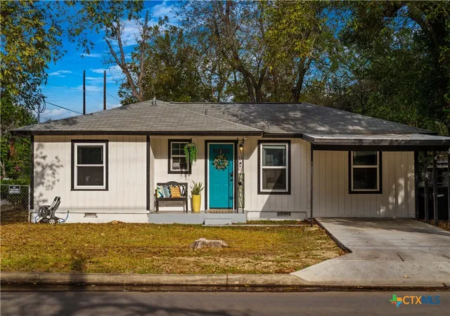 1st image of 311 Torrey St, New Braunfels, TX 78130 | MLS# 597032