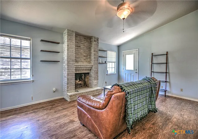5th image of 24 Branding Iron Dr, Belton, TX 76513 | MLS# 596891
