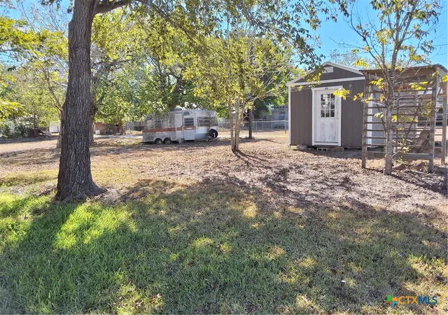 4th image of 609 E Sarah St, Cuero, TX 77954 | MLS# 597247